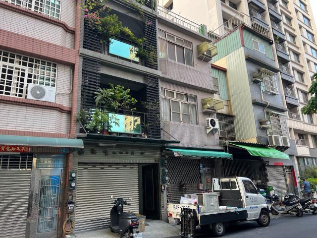 高雄左營透天-1