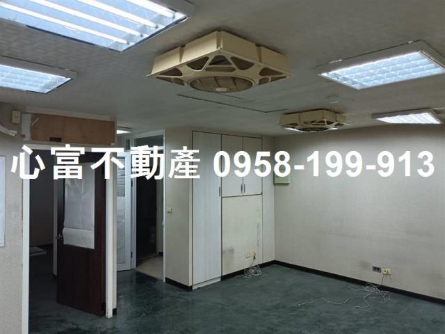 高雄三民區廠辦-1