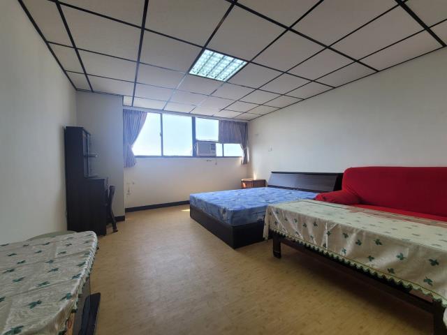 高雄岡山套房-0