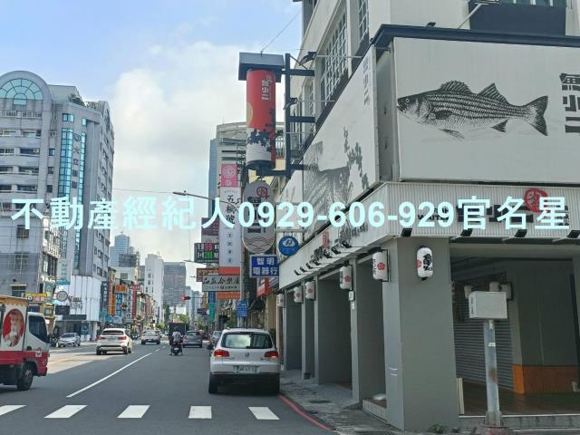 高雄前金透天-8