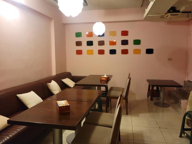 高雄前金透天-8