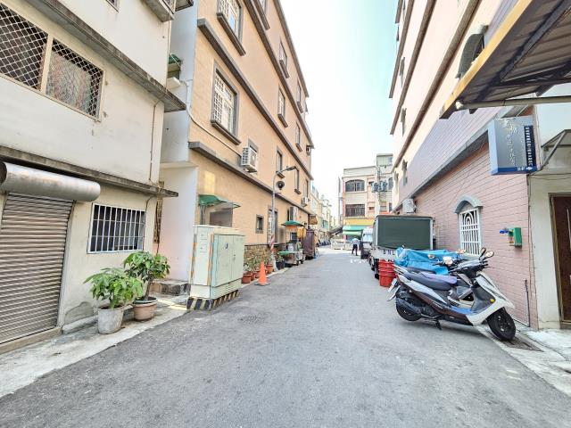 高雄左營透天-1