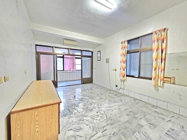 高雄左營透天-9