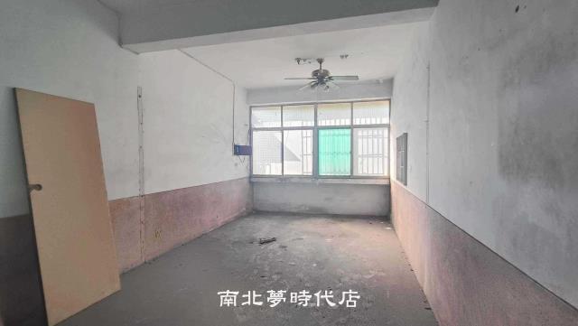 高雄苓雅透天-1