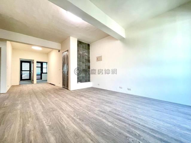 高雄新興區公寓-0