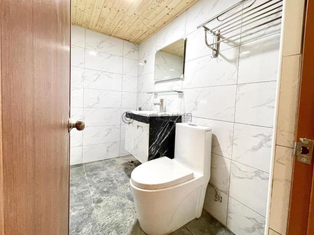 高雄新興區公寓-5