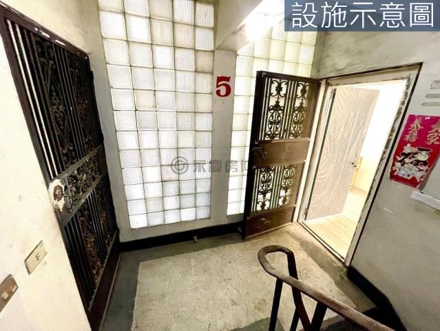 高雄新興區公寓-8