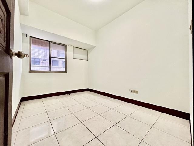 高雄苓雅大樓-5