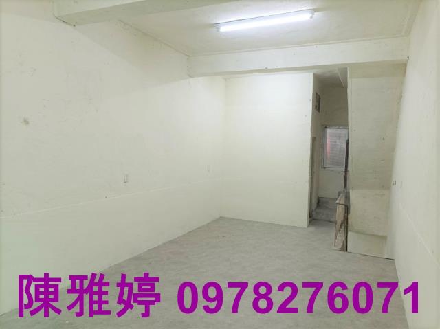 高雄苓雅透天-5