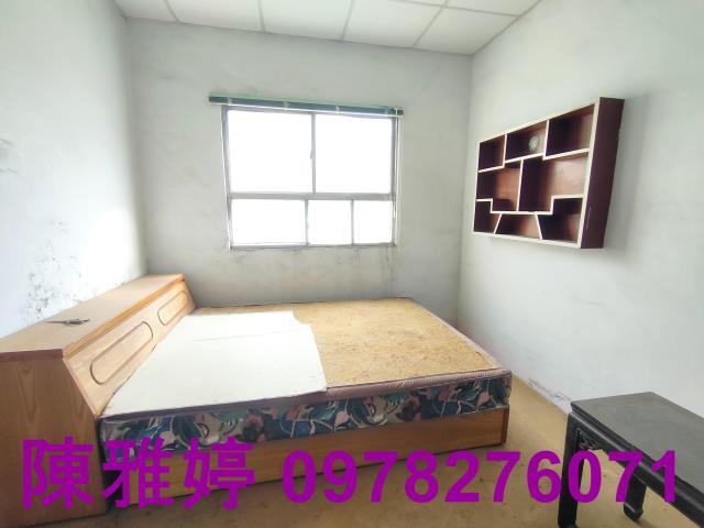 高雄新興區透天-9