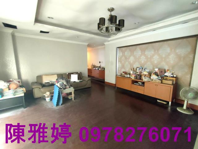 高雄新興區透天-2