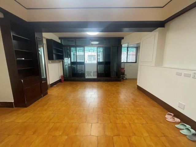 高雄鹽埕公寓-0