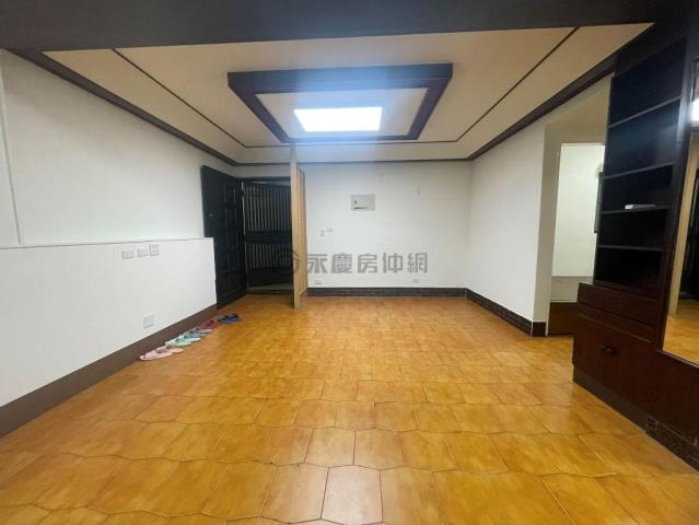 高雄鹽埕公寓-2