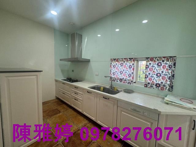 高雄楠梓透天-3