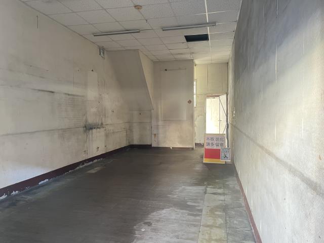 高雄苓雅透天-1