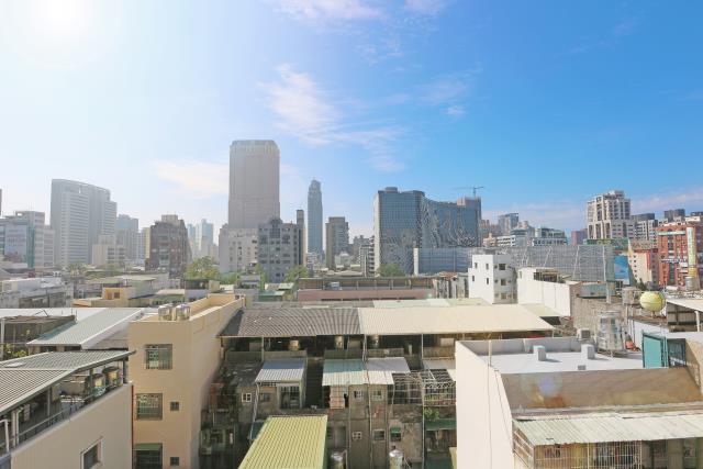 高雄前金大樓-13