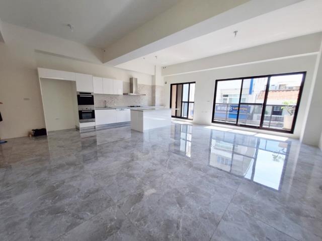 高雄茄萣透天-2