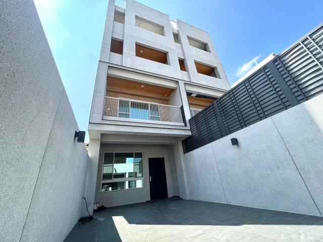 高雄岡山透天-11