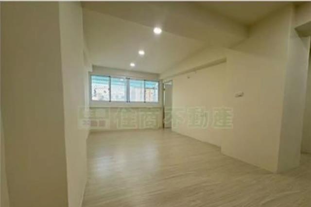 高雄鹽埕大樓-8