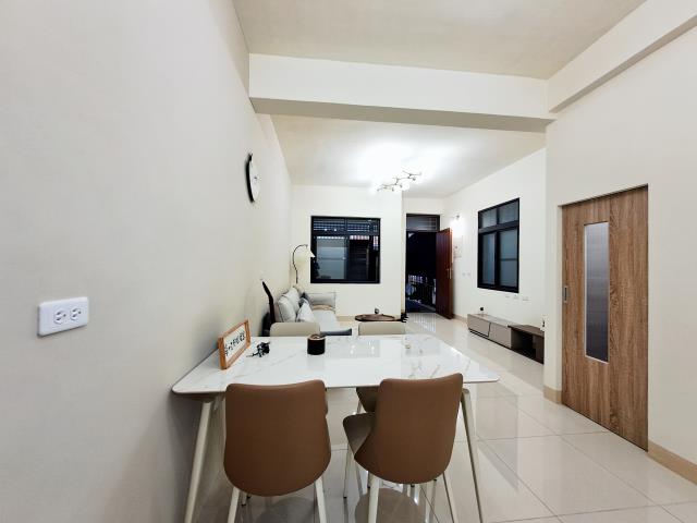 高雄楠梓透天-1