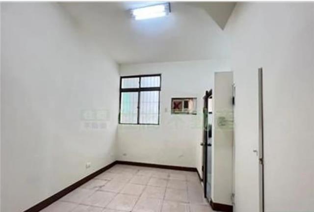 高雄三民區透天-12