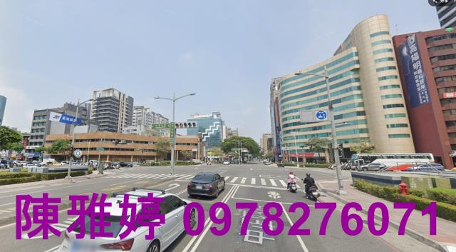 高雄前金透天-1