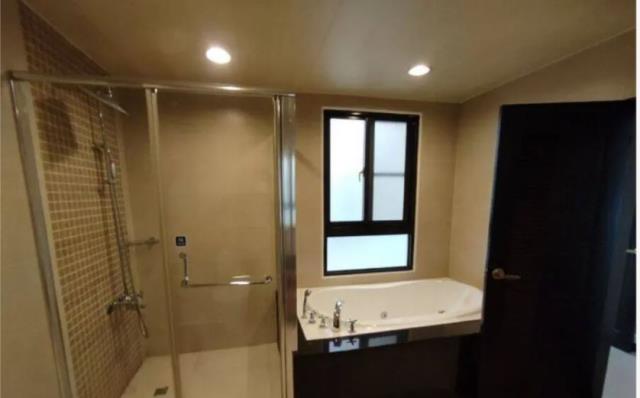 高雄左營透天-8