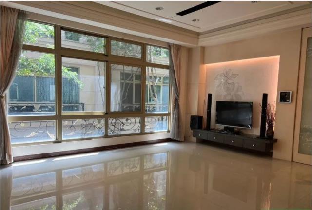 高雄鼓山透天-1