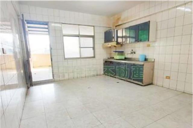 高雄茄萣透天-5