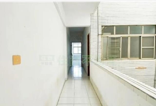 高雄茄萣透天-5