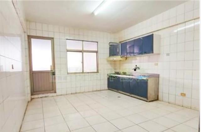 高雄茄萣透天-10