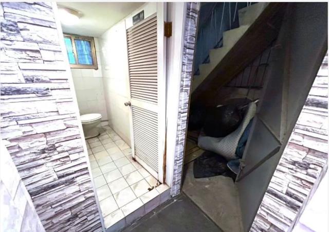 高雄苓雅透天-11