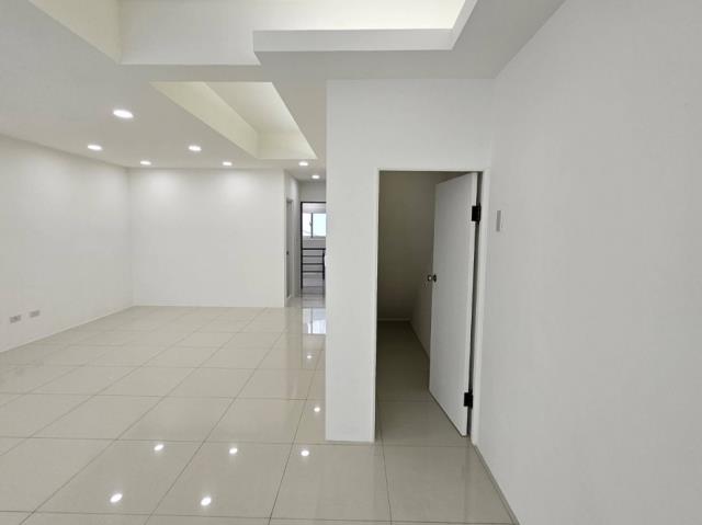 高雄鼓山透天-2