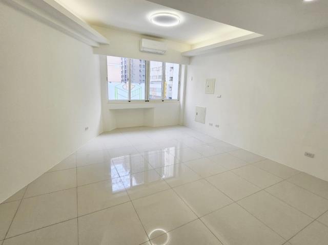 高雄鼓山透天-4