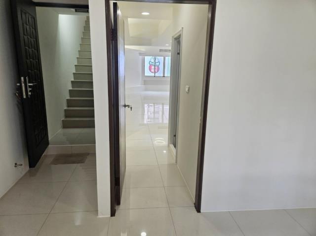 高雄鼓山透天-7