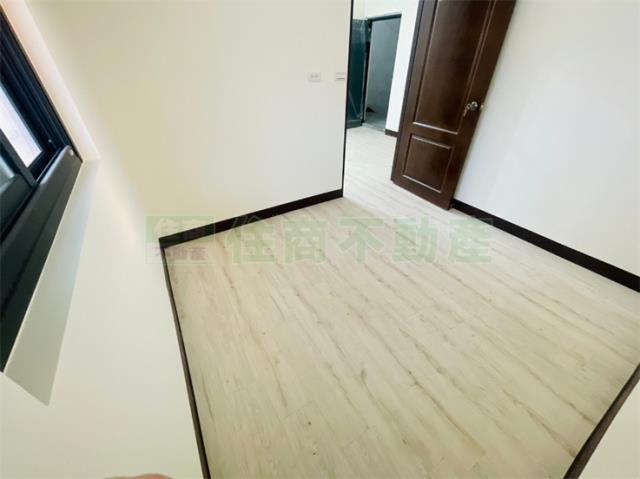 高雄小港公寓-9