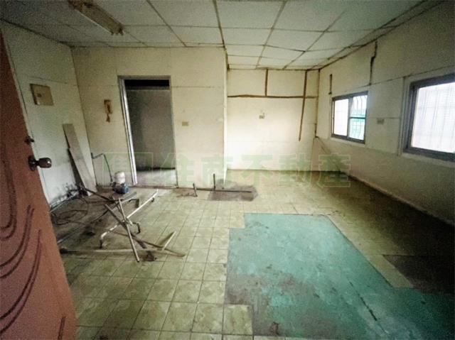 高雄小港公寓-10