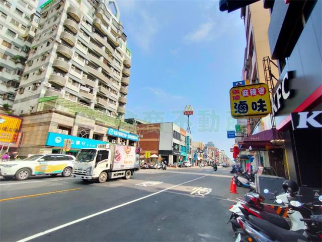 高雄前鎮大樓-1