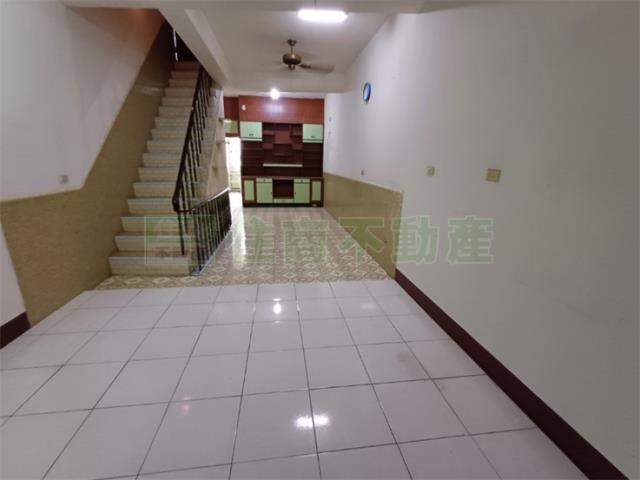 高雄前鎮透天-10