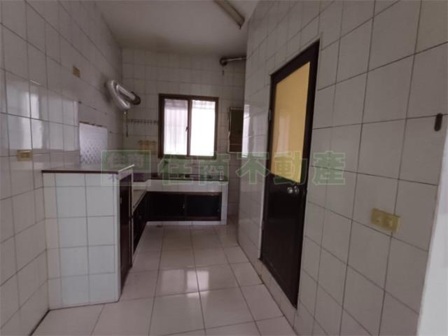 高雄前鎮透天-13