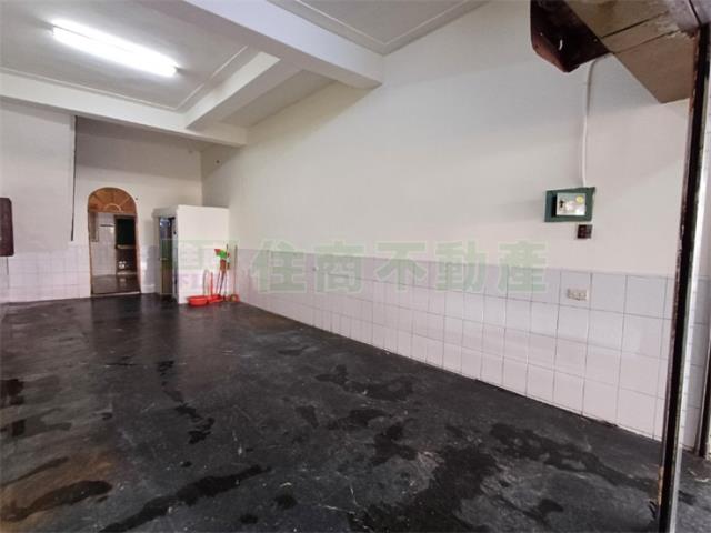 高雄前鎮透天-2