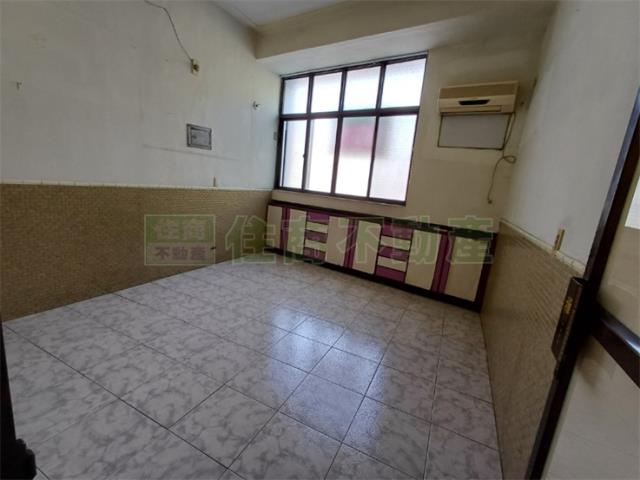 高雄前鎮透天-7