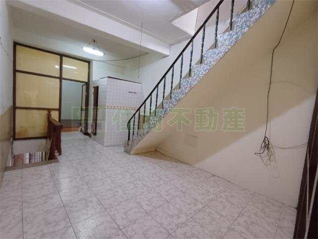 高雄前鎮透天-8