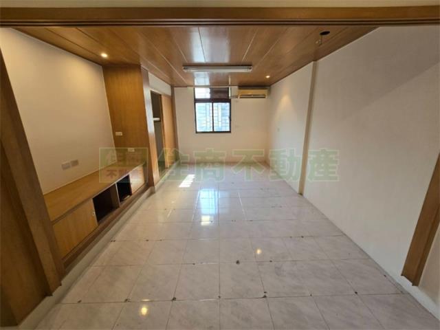 高雄鳥松透天-1