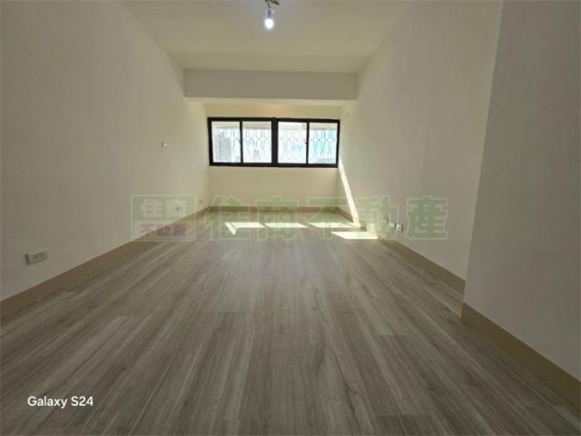 高雄新興區大樓-0