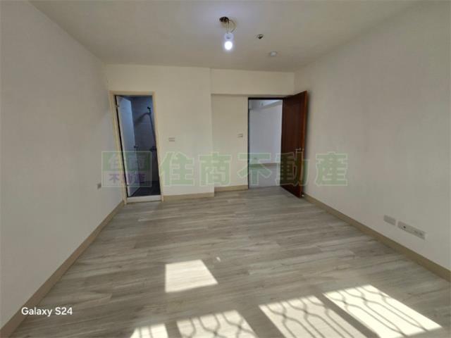 高雄新興區大樓-2