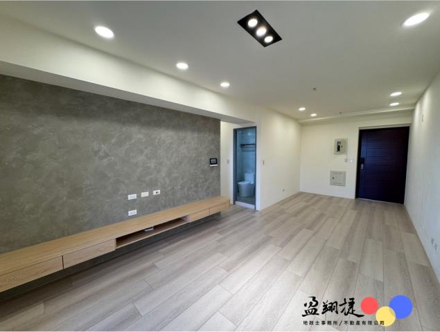 高雄三民區大樓-7