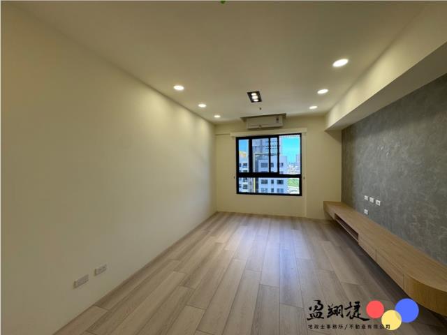 高雄三民區大樓-8