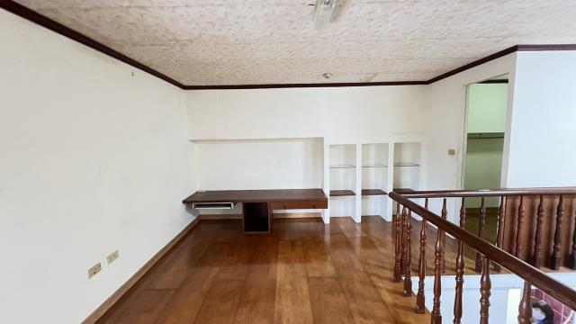 高雄岡山大樓-1