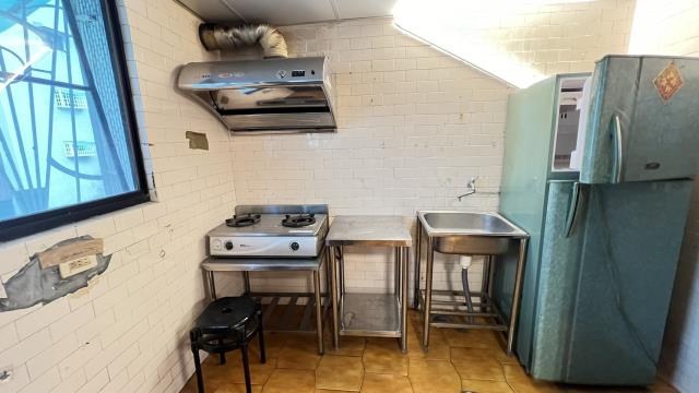 高雄鹽埕華廈-11